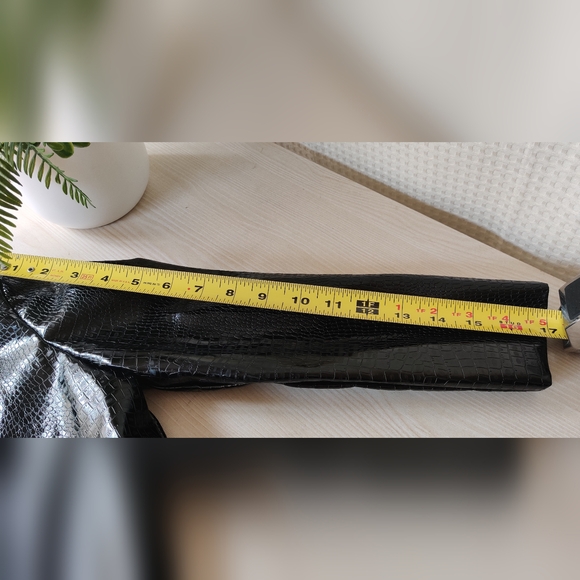 Shein Kids Crocodile Embossed PU Leather Biker Jacket Size 7y - Picture 11 of 16